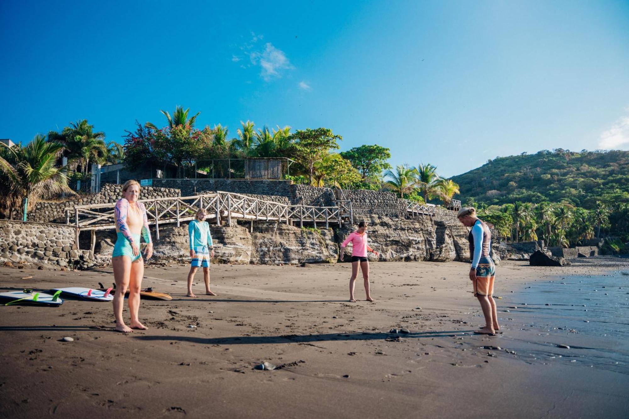 Puro Surf Hotel El Zonte Zewnętrze zdjęcie